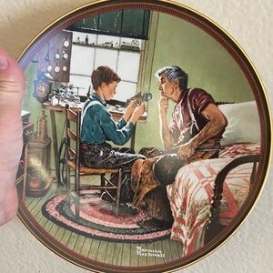 5/$10❤️❤️❤️Vintage Norman Rockwell “THE INVENTOR and the Judge” Decor Plate